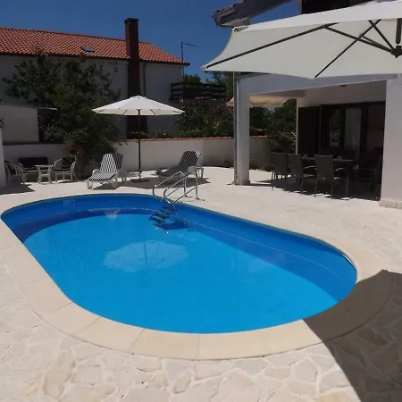 Vila Pianeta Villa *